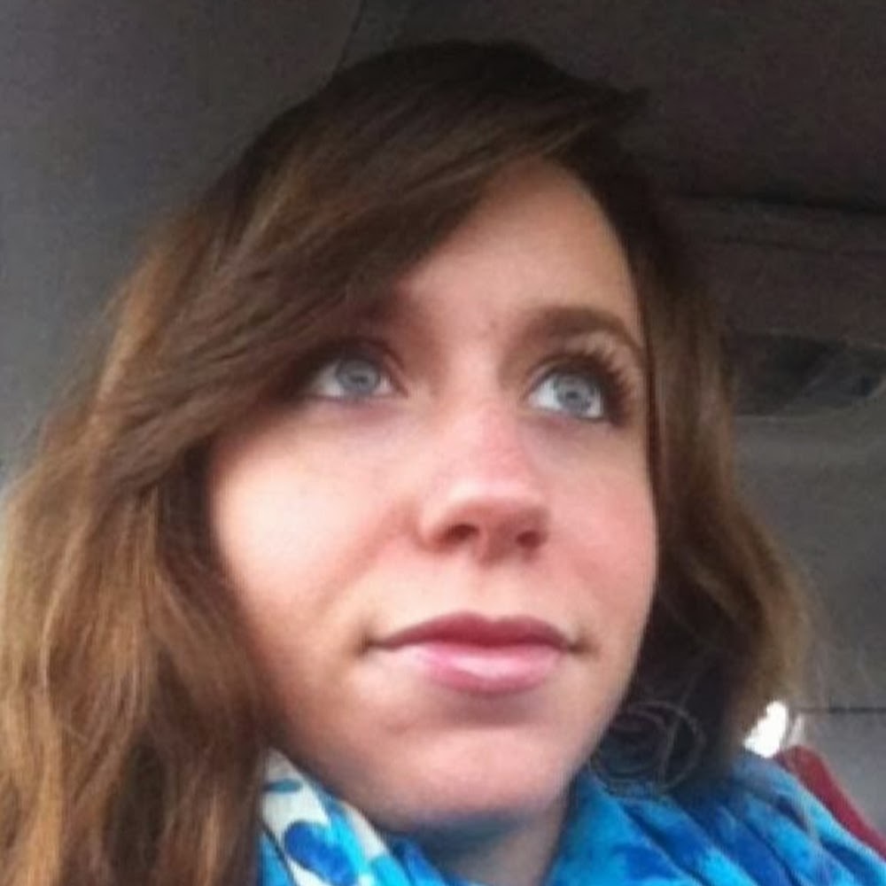 Meet your Posher, Claire